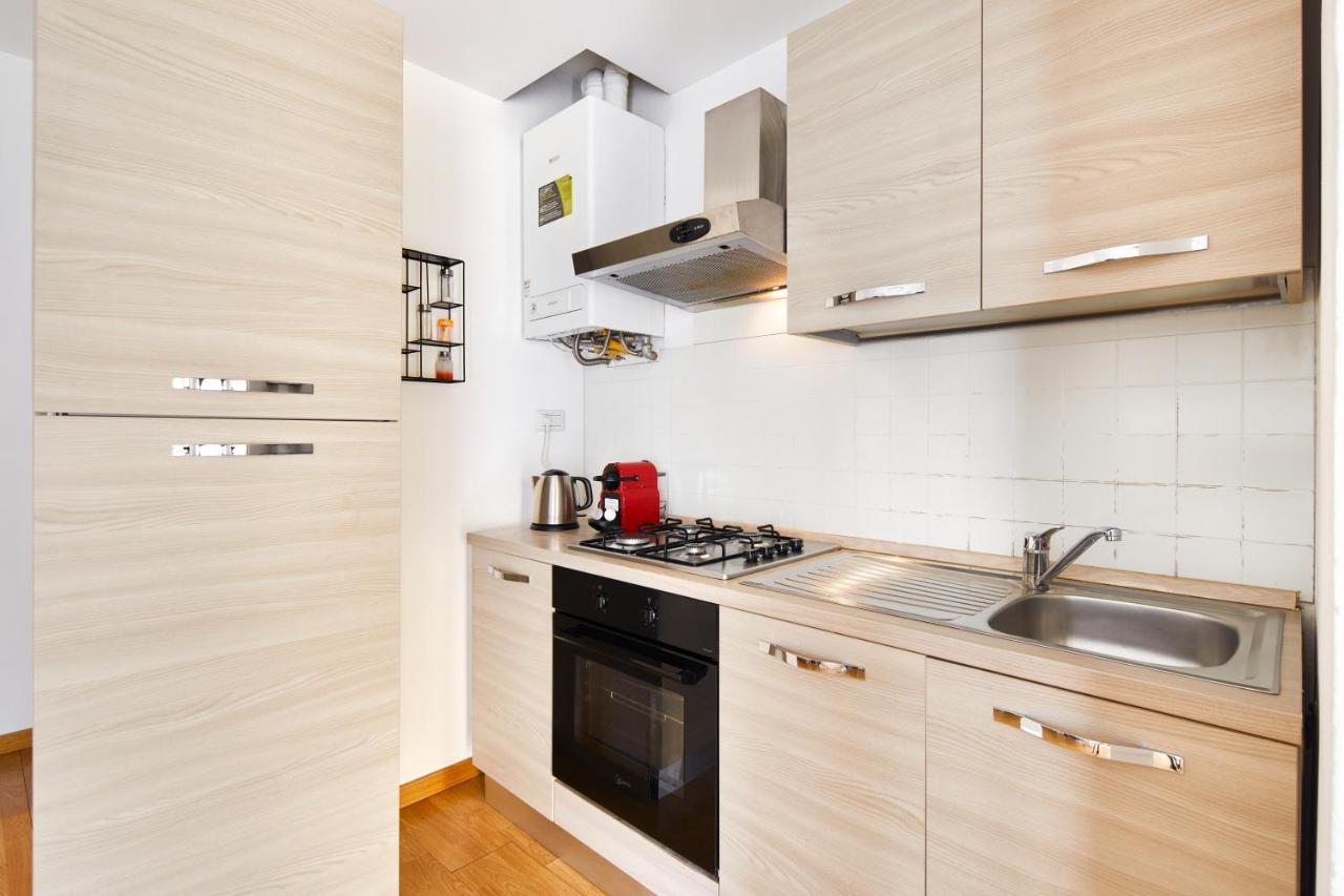 House Naviglio Grande 15 Minutes To Duomo Apartman Milánó Kültér fotó
