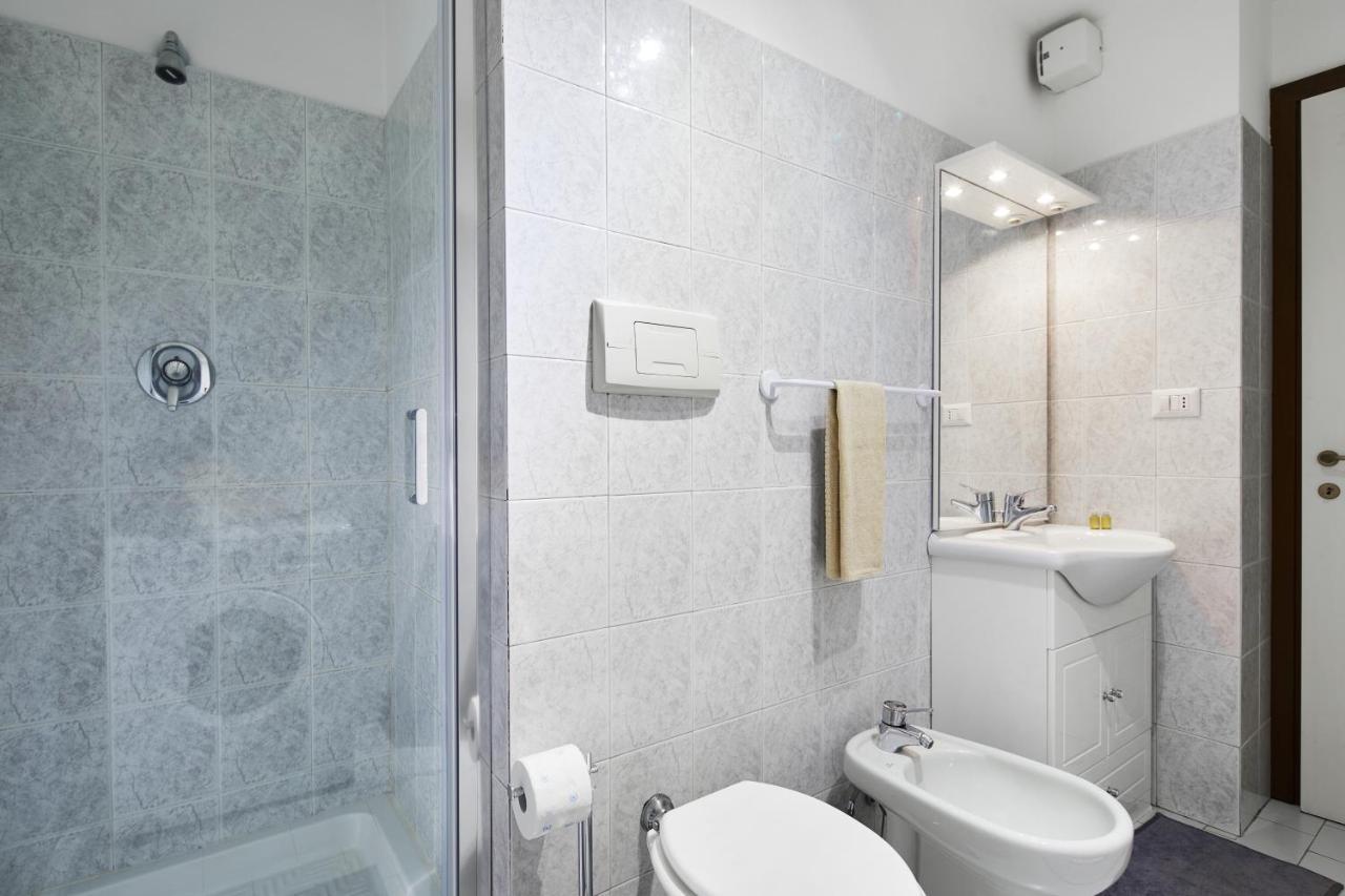 House Naviglio Grande 15 Minutes To Duomo Apartman Milánó Kültér fotó